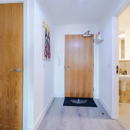 Lux Livin' Apartments - Luxury 5 Bed Apartment Manchester City Centre Exterior photo