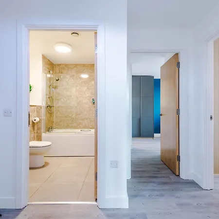 Lux Livin' Apartments - Luxury 5 Bed Apartment Manchester City Centre Exterior photo