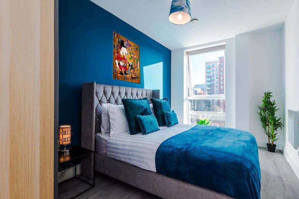 Apartamento Lux Livin' - Luxury 5 Bed Centre